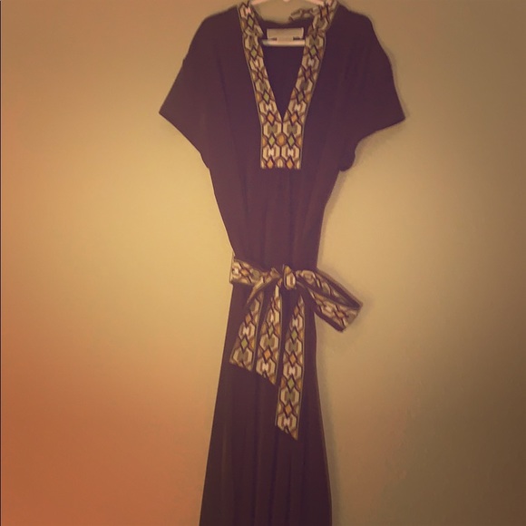 3 dresses! - Picture 6 of 14